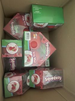 Squeeezy cherry