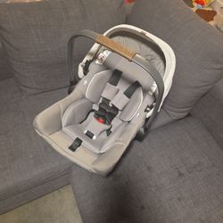 Nuna Pipa Urbn Curated Collection Infant Car Seat