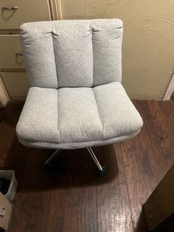 Desk chair