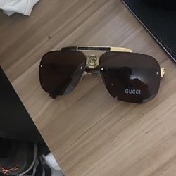 Gucchi Aviator Glasses