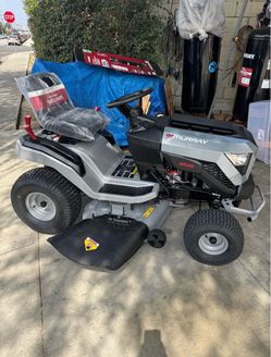 Murray MT200 42 in. 19.0 HP 540cc EX1900 Series Briggs and Stratton Engine Automatic Gas Riding Lawn