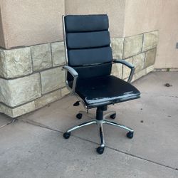 Free Desk Chair