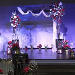 Rustic Wooden Wedding Arch/Trellis