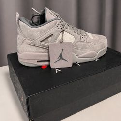KAWS x Air Jordan 4 Retro “Cool Grey”