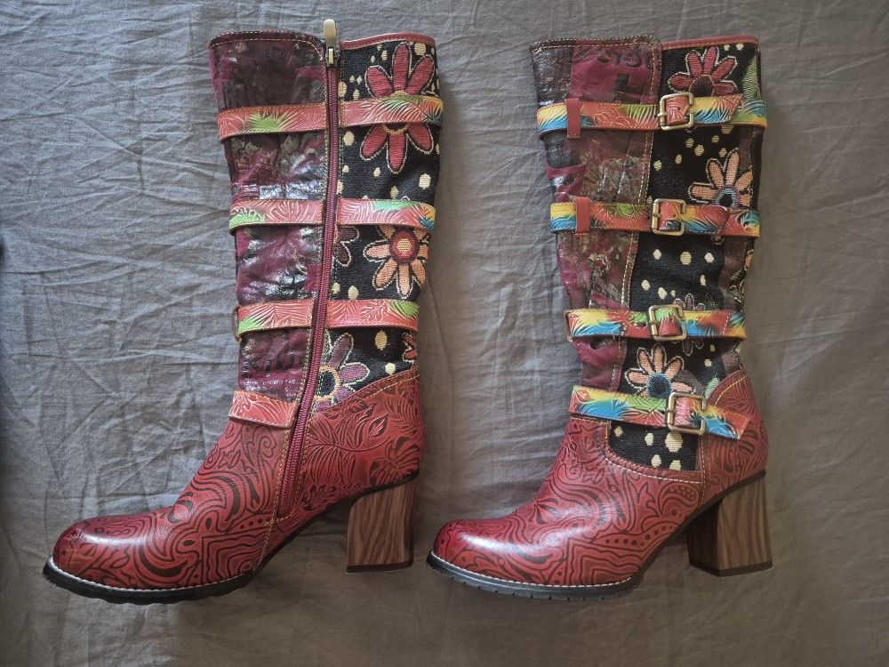 Leather Women's Boots Size 7, Wore 1 Time.