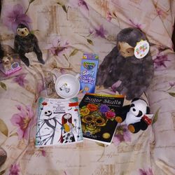 Toys And Colors And Books New 