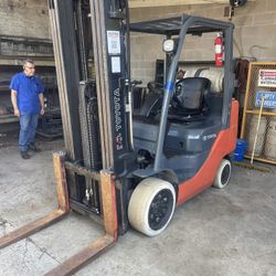 Toyota Forklift 6000 Lb Low Hrs