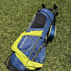 Golf Bag With Clubs Different Brands 