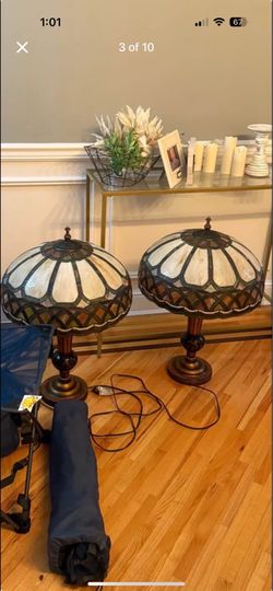 “Rooms to go” Stained glass lamps