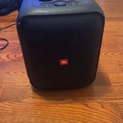 JBL - Partybox Encore Essential 