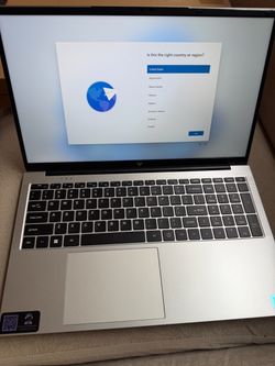 17.3” Laptop 16GB RAM 512GB SSD Intel 12th Gen Windows 11 - New