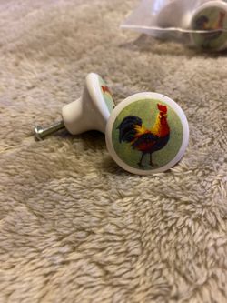 Kitchen cabinet knobs