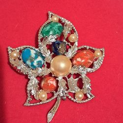 Sarah Coventry Textured Silver-tone Leaf, Multicolor Cabochon Stones, Faux Pearl