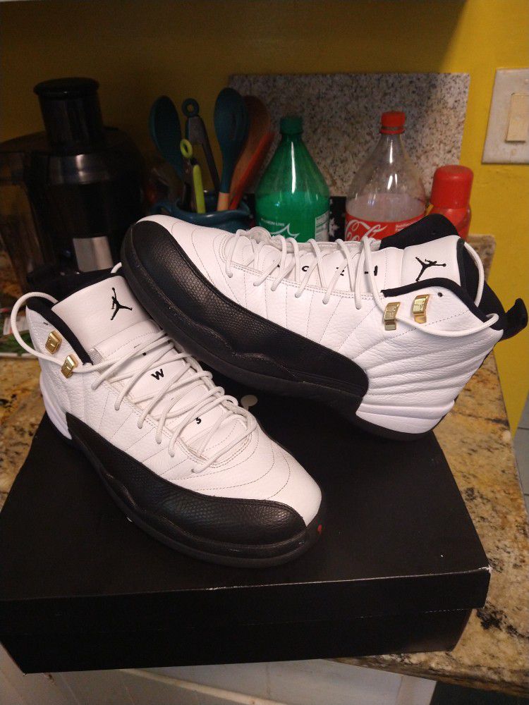 $325 Local pickup size 11.5 only. 2013 Air Jordan 12 Taxi With Original Box Worn 2 Times 