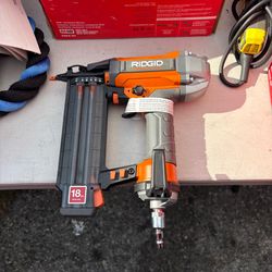 RIDGID 18-Gauge Brad Nailer