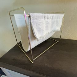 Paper Holder