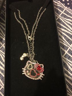 Hello kitty necklace