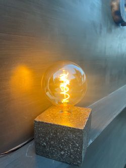 Concrete lamp