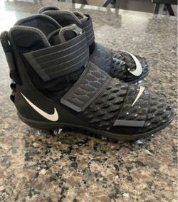 NIKE FORCE FOOTBALL CLEATS 7.5