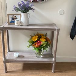 Shelf Entry Table 