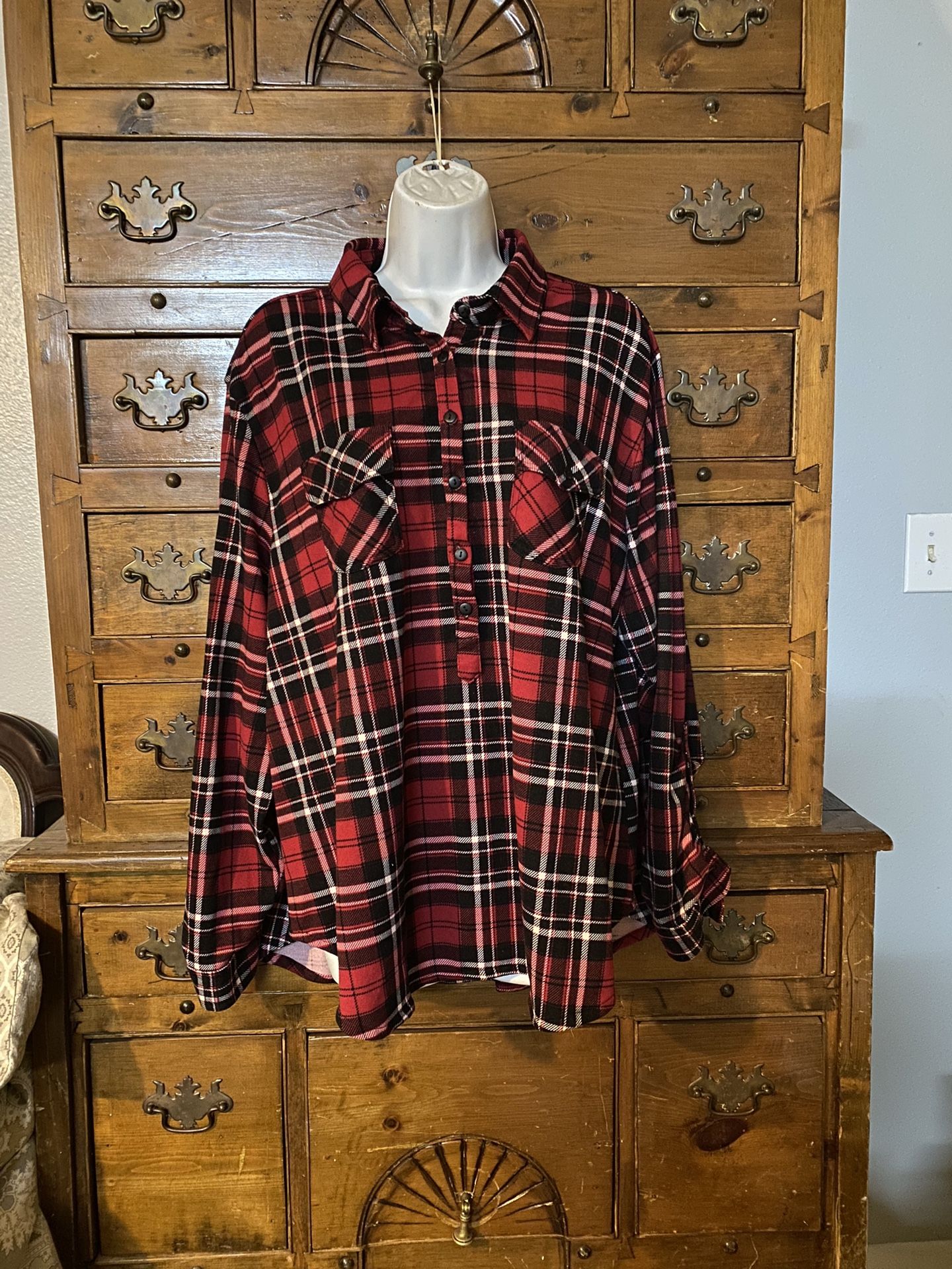 Woman’s Tunic Top Size 2X By Love Potion NNTS