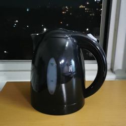 Water Reservation Bottle