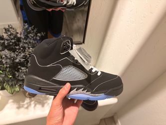 Jordan five metallic size 10