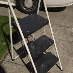 Set Of Step Stools (2)