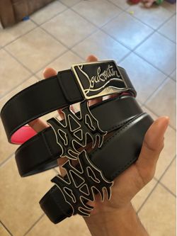 Men’s belt (sold separately)