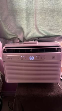 MIDEA MAW12V1YWT SMART INVERTER WINDOW AC 12,000 BTU 110VOLTS