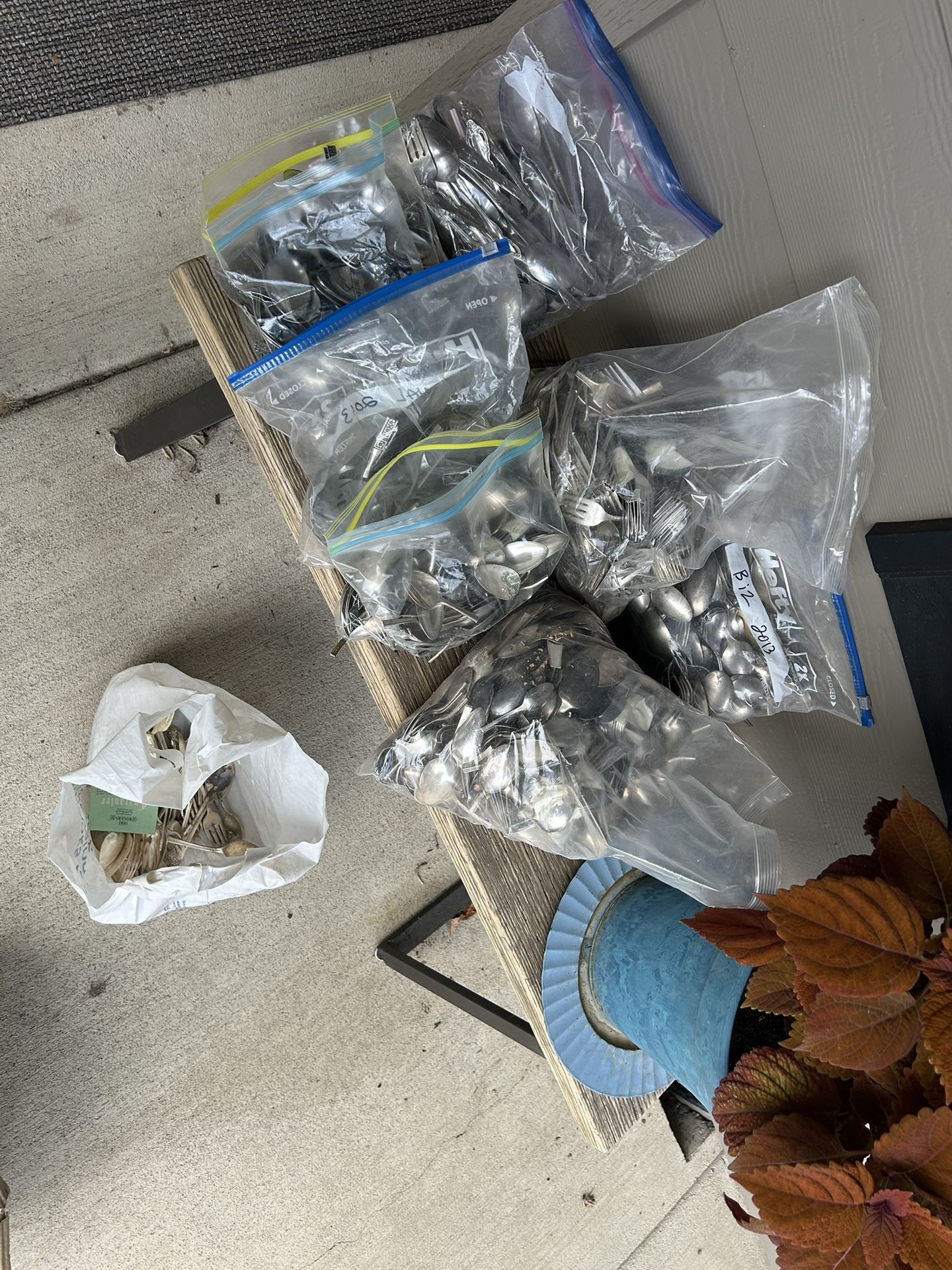 Silverware REMs From Ring Maker 