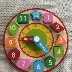Wooden shape sorting clock montessori 