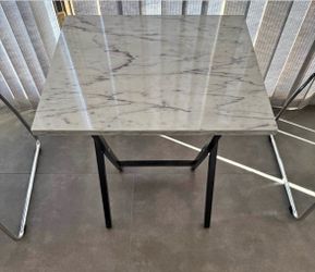 2  side tables