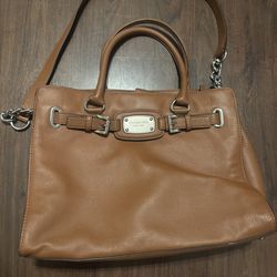 Michael Kors Brown Leather Satchel Handbag with Shoulder Strap – Classic Designer Bag