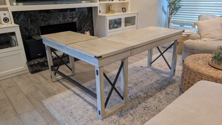 L shaped desk Broadmore
