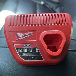 Like New Rarely Used Milwaukee M12 Charger 