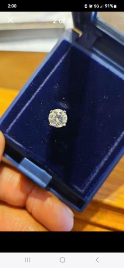 1.6ct Natural Diamond Stud 