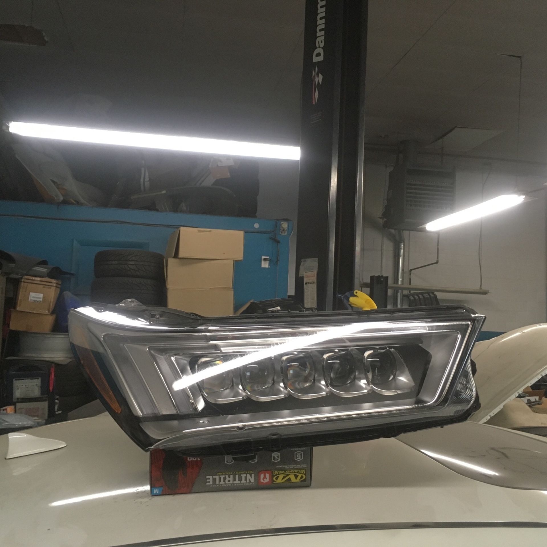 2017 2018 2019 Acura MDX Headlight