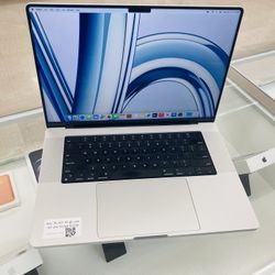 MacBook Pro M1 Pro 32gb Ram 512gb SSD 15”