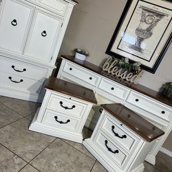 Dresser Set