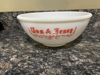 Vintage Tom and Jerry punch bowl