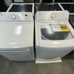 Lg 4.3 Cu Top Load Washer & Electric Dryer Set In White