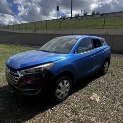 2016 Hyundai Tucson (Parts Only)