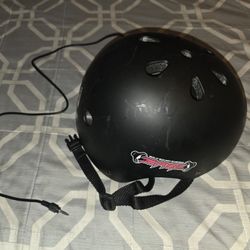 Helmet to confirm horns. L/xl.