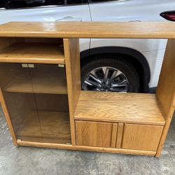 Oak Tv Entertainment Stand FREE