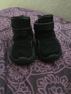 Original Jordan’s size 4