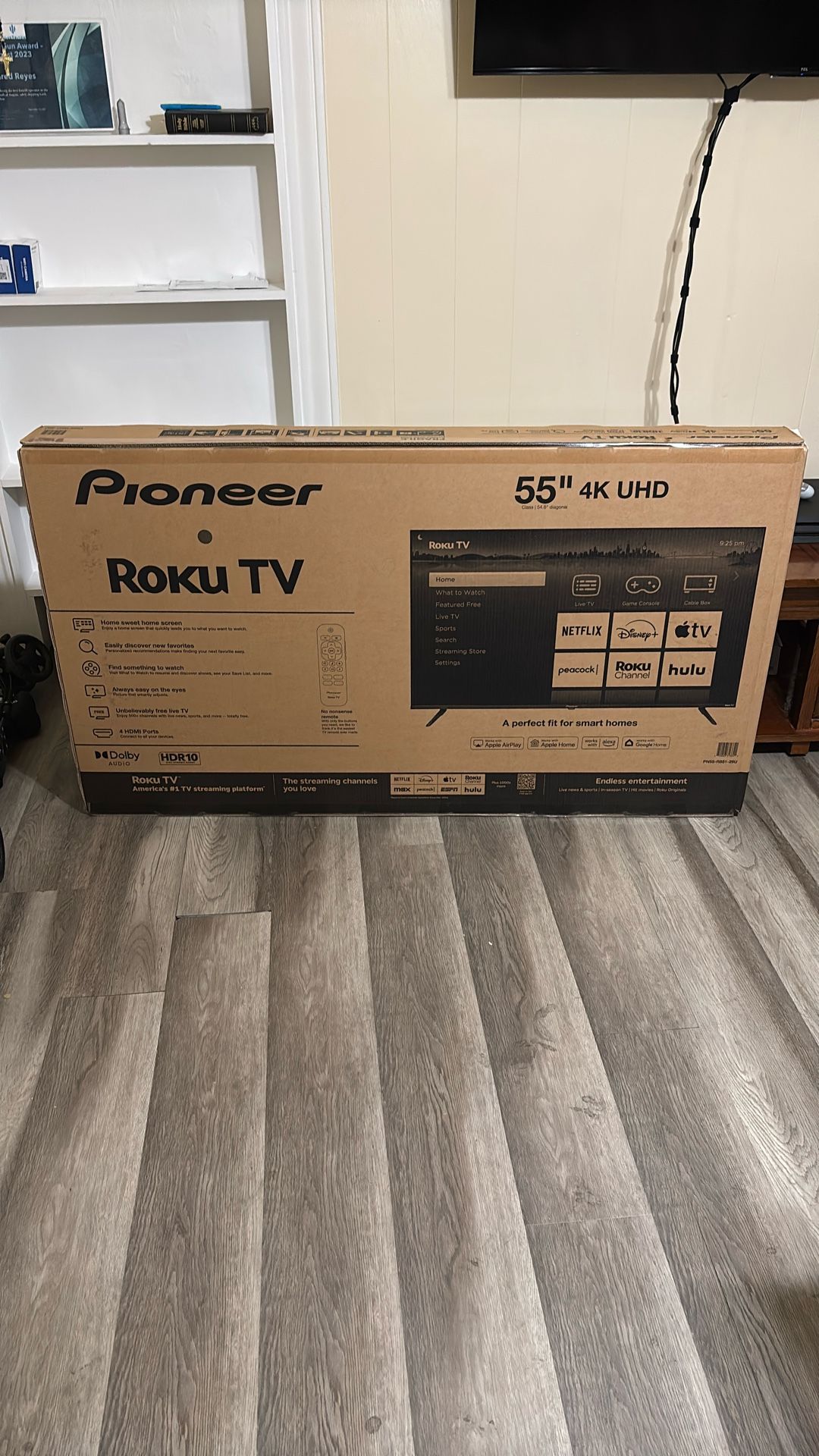 55’ Roku Pioneer