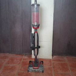 Shark Vacuum- Duo Clean