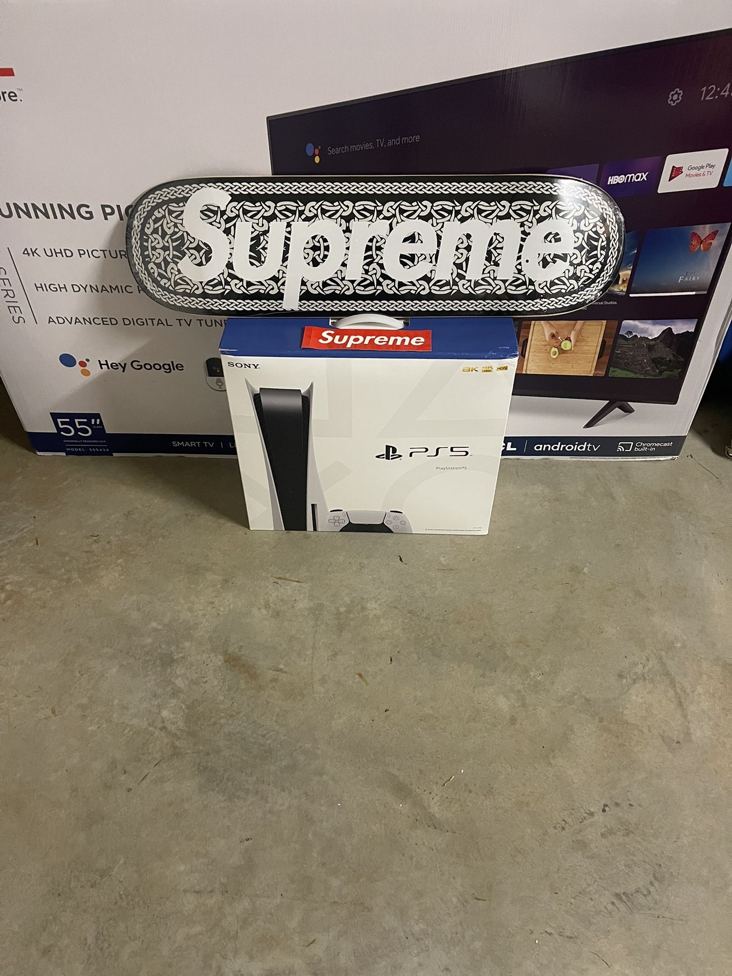 Supreme Skateboards 