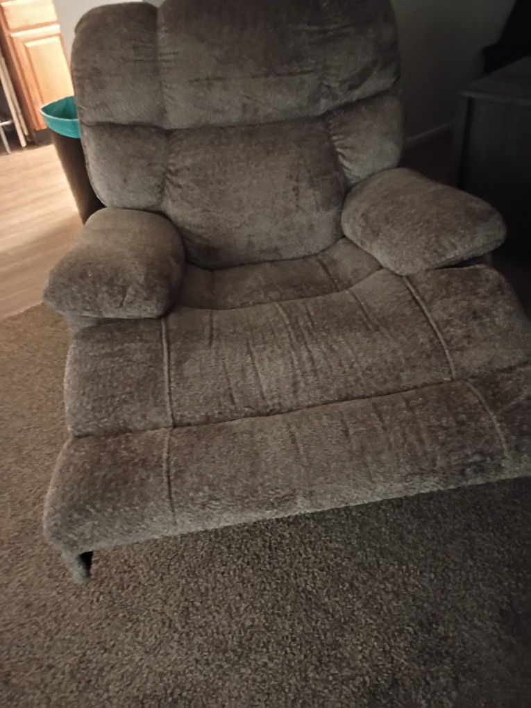 Swivel, Rocking Recliner
